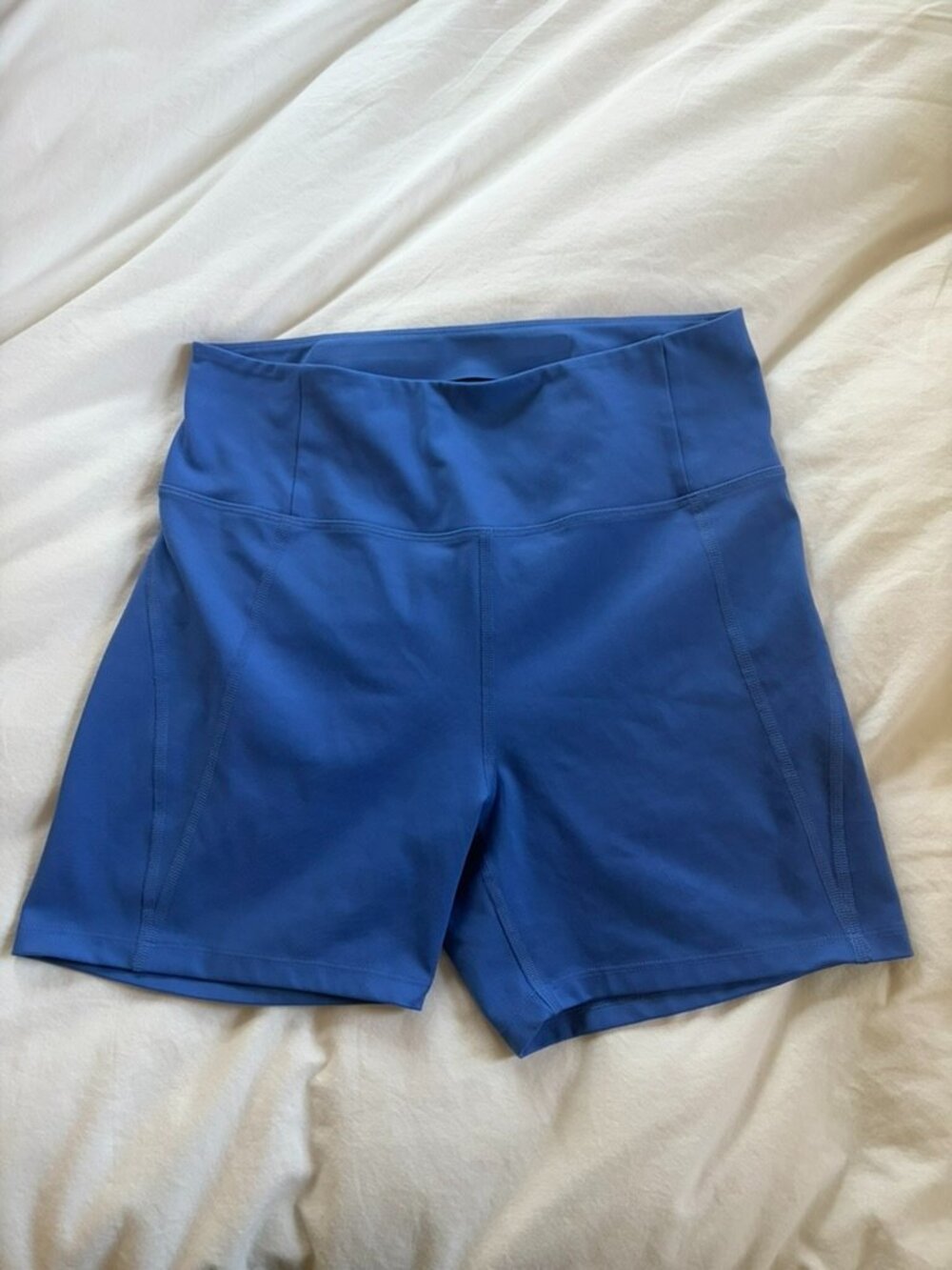 Girlfriend Collective High Rise Short in Prism - Size Large